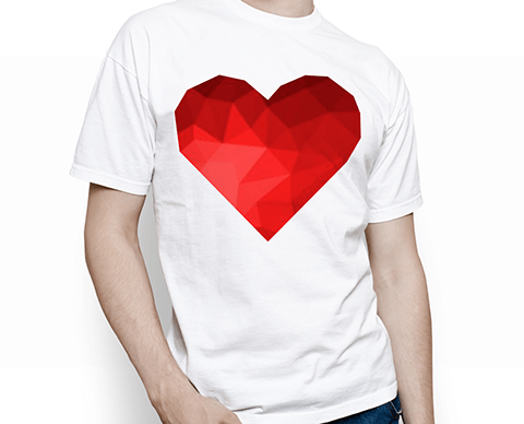 Tricou alb personalizat, cu inimă roșie imprimată pe piept